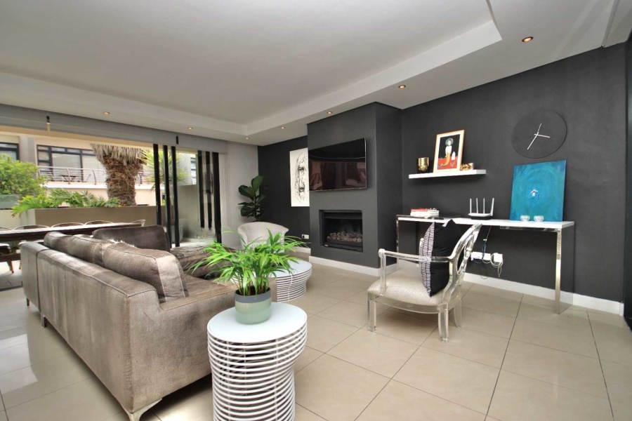 To Let 3 Bedroom Property for Rent in Sunset Beach Western Cape